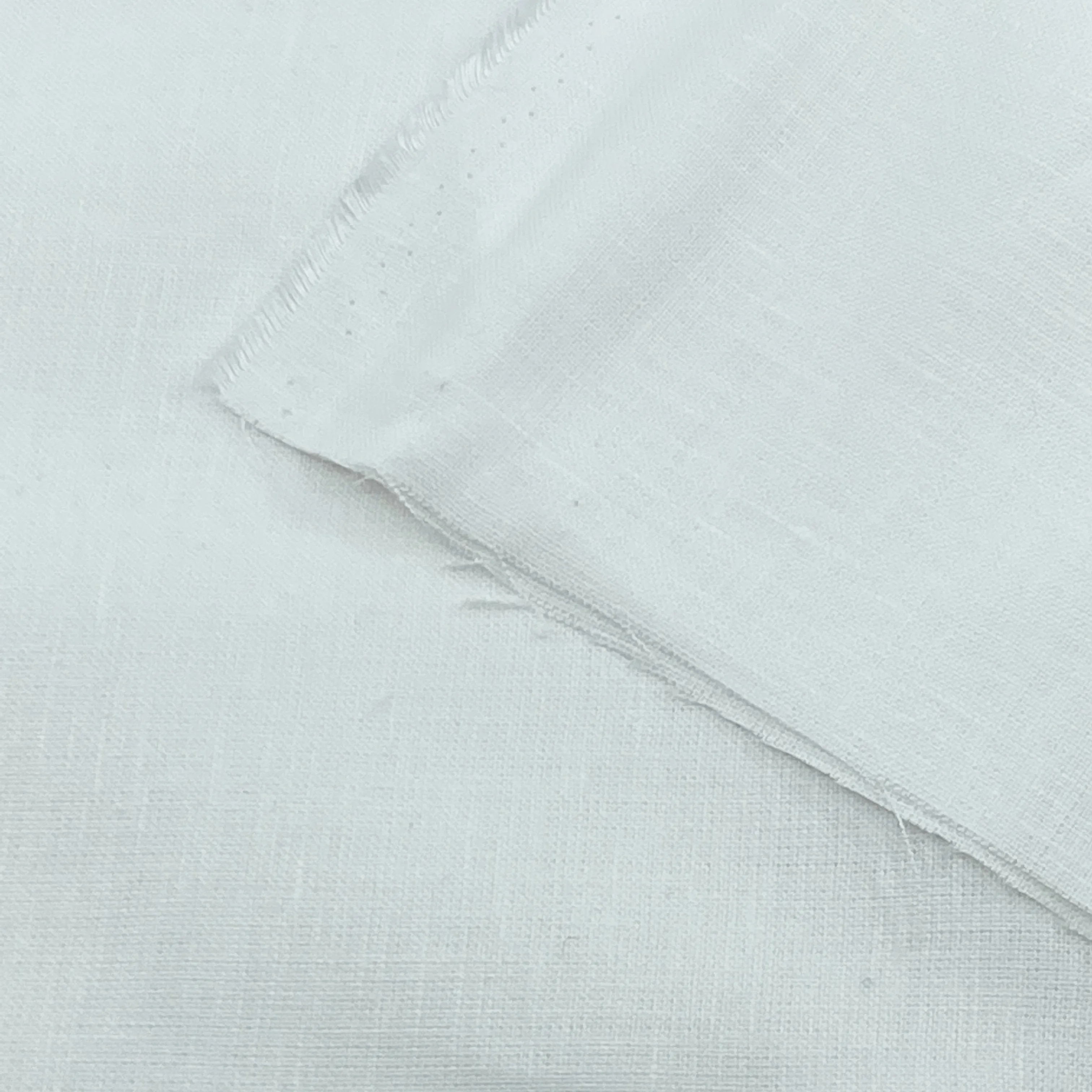 1 1/2 Yards of Driftwood Linen in White