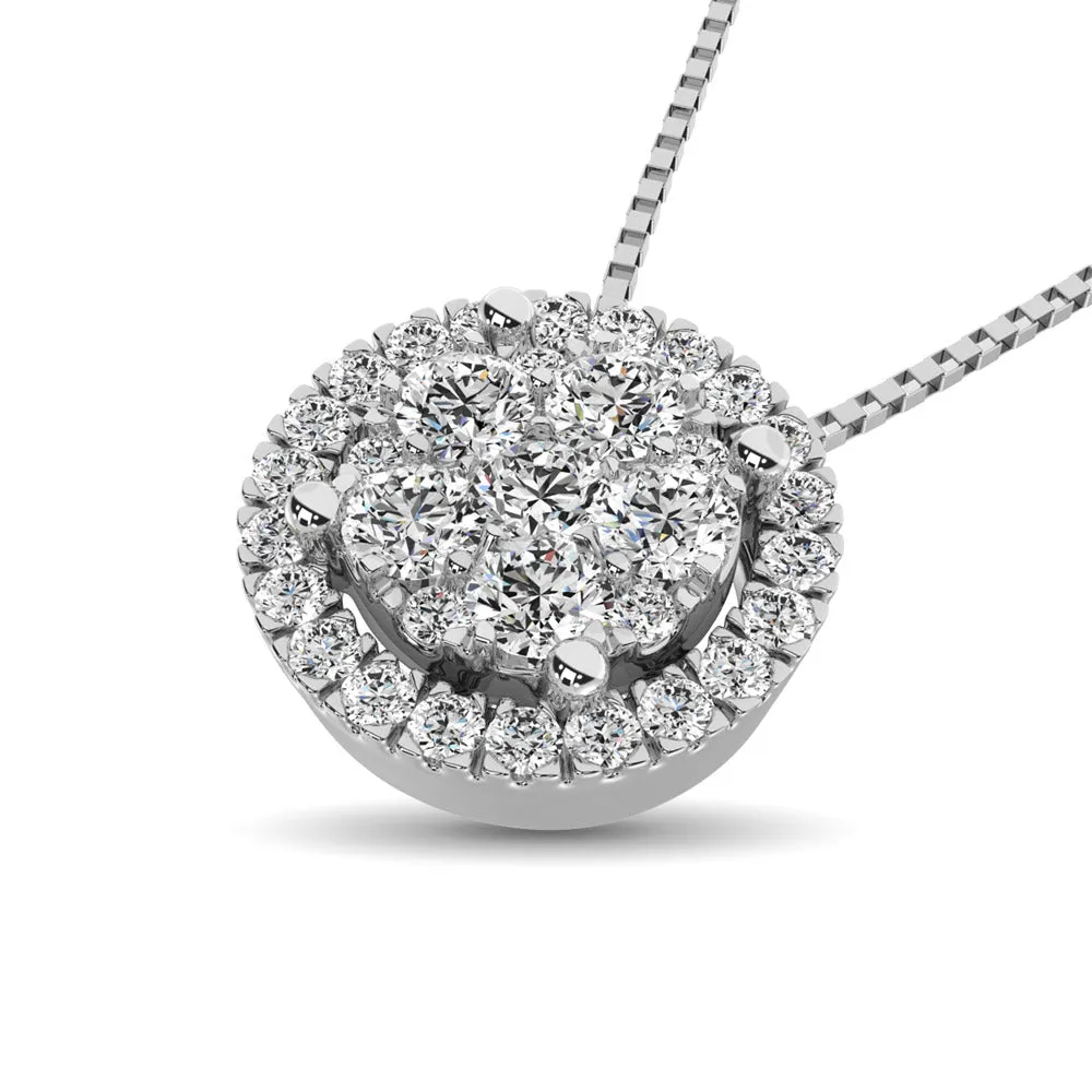 14K White Gold 1/3 Ct.Tw. Diamond Flower Pendant