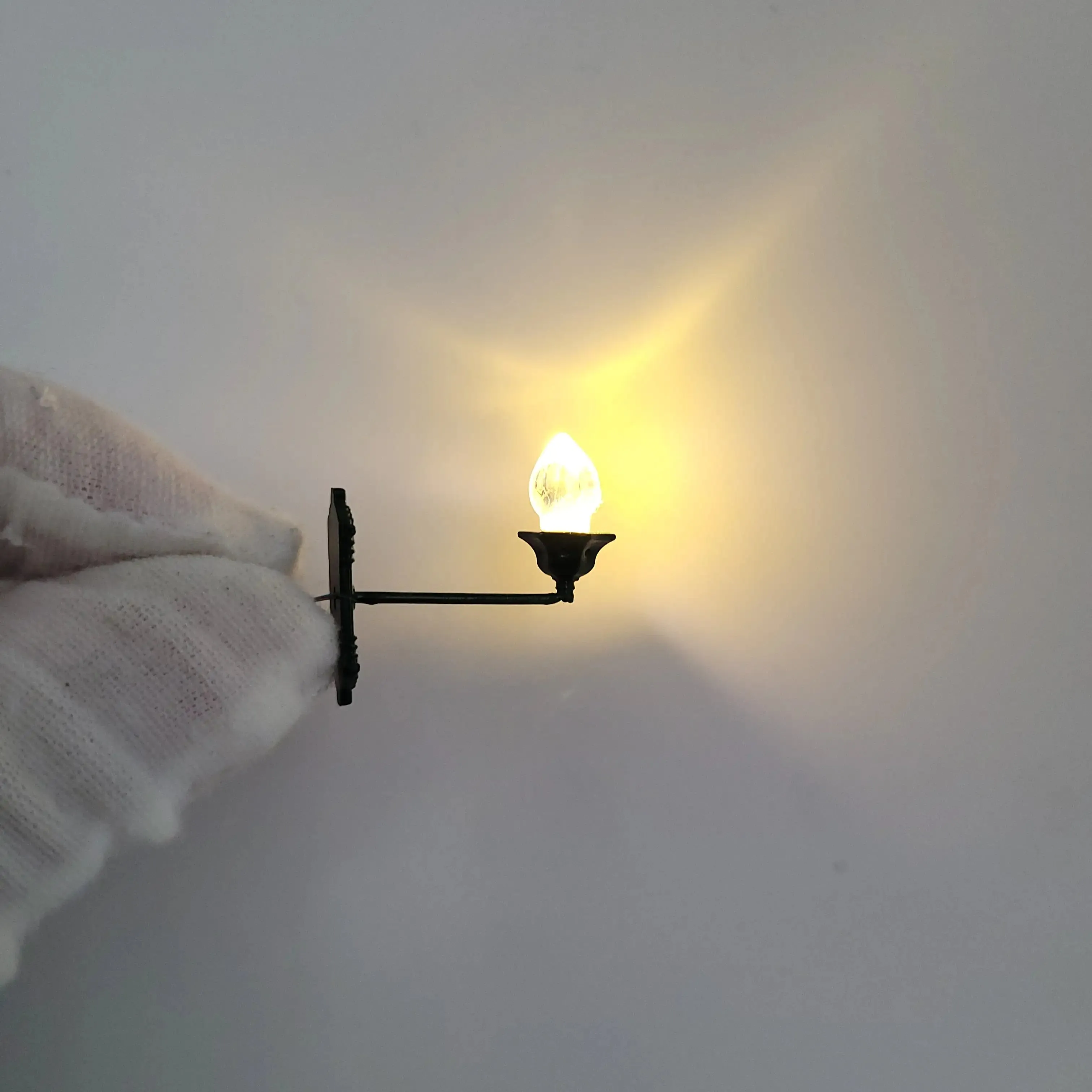 5Pcs HO 1/87 Scale Wall Mount Gooseneck Lamp
