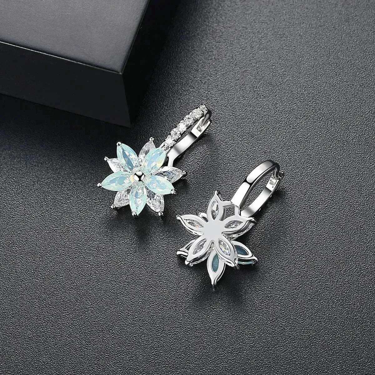 Crystal Flower Women's Earrings Korean Fashion