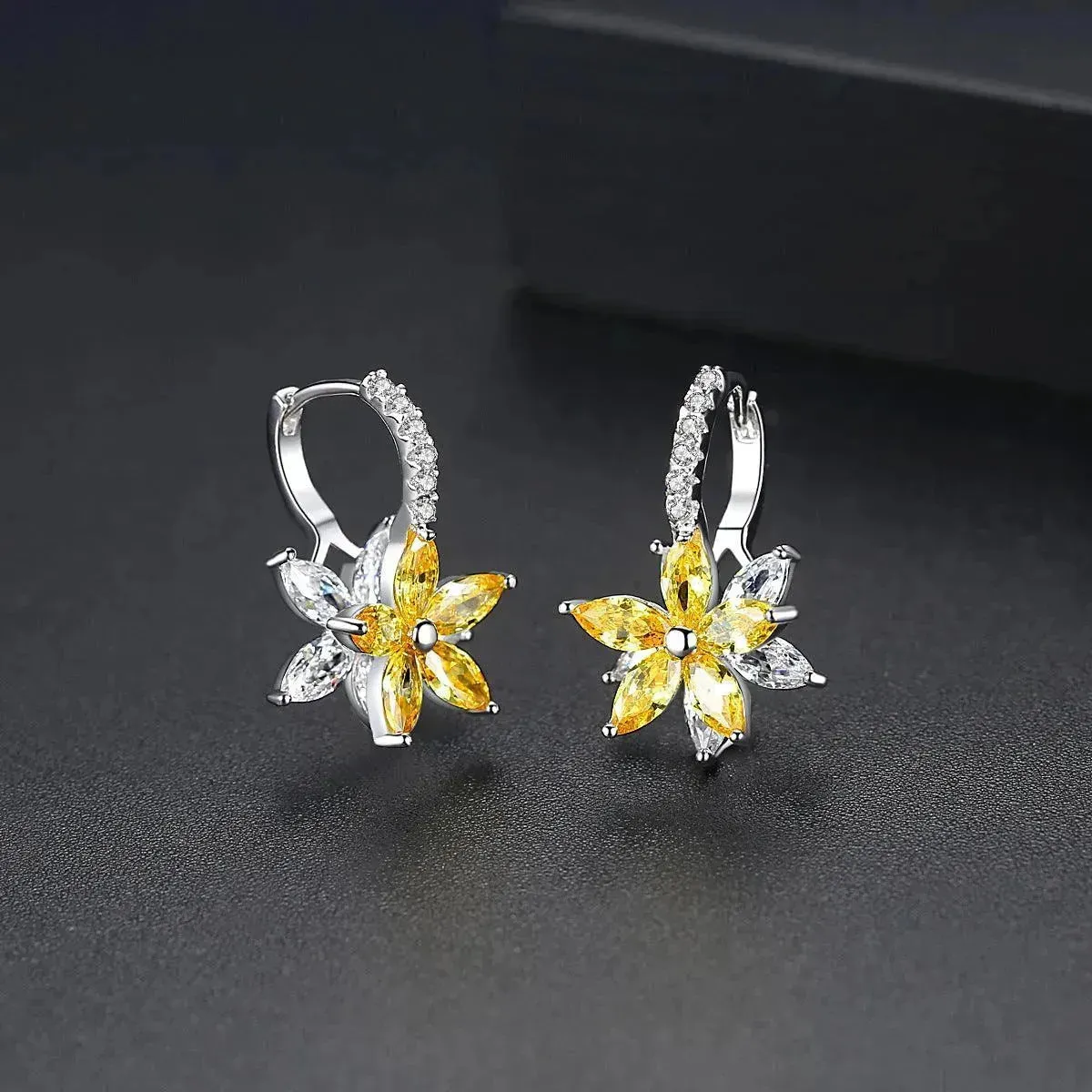 Crystal Flower Women's Earrings Korean Fashion