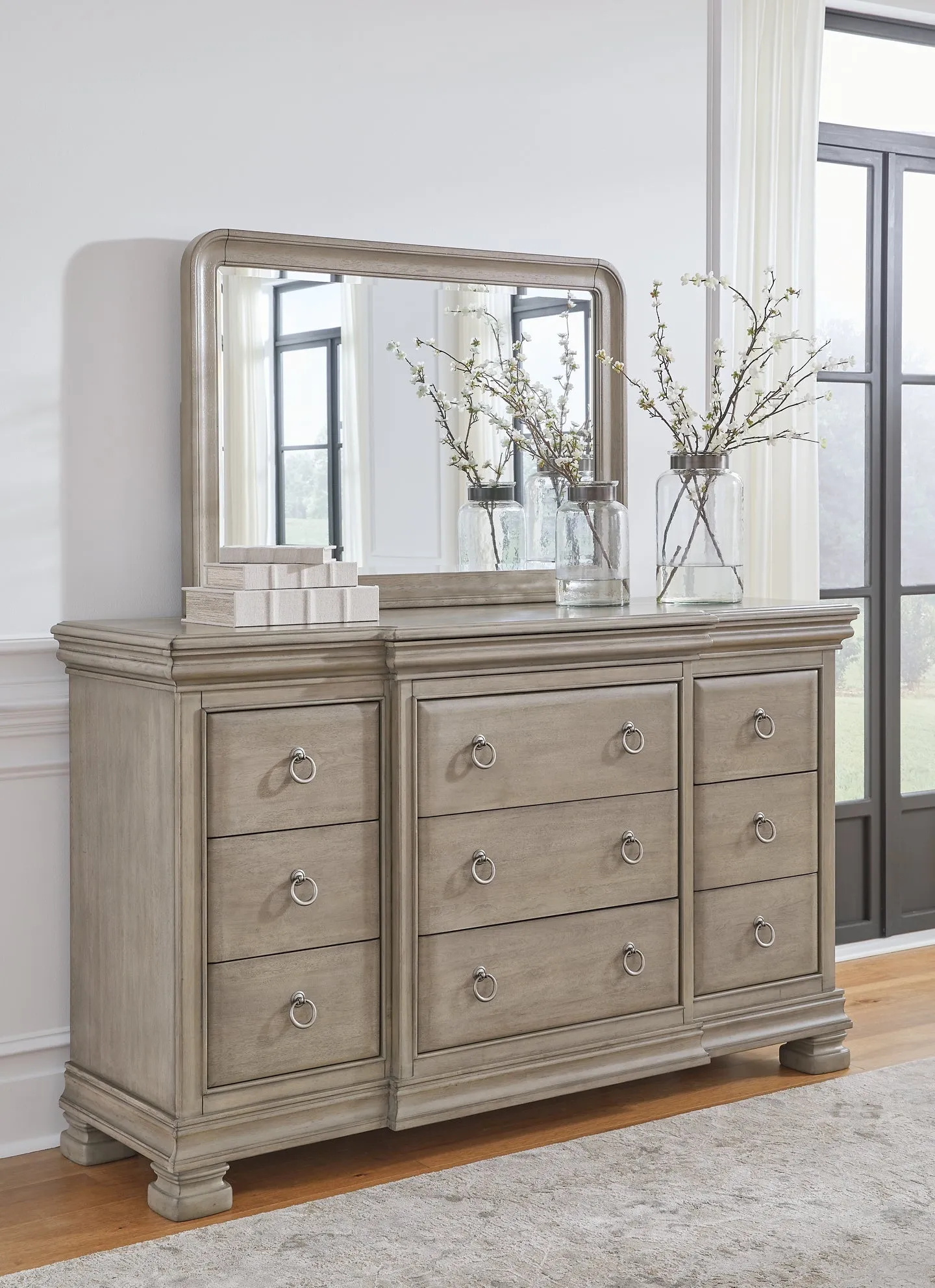 Lexorne California King Sleigh Bed with Mirrored Dresser and 2 Nightstands